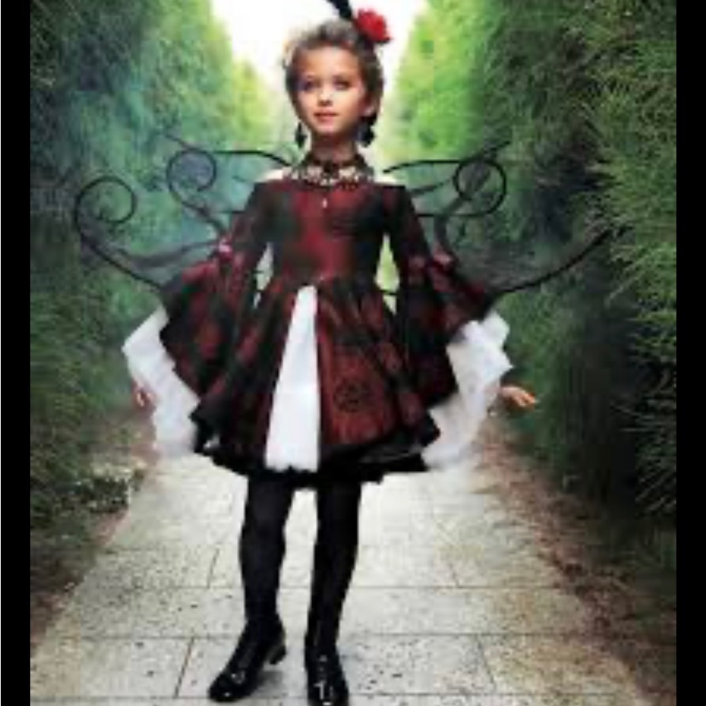 Witchcraft beautiful Halloween dress sz 10